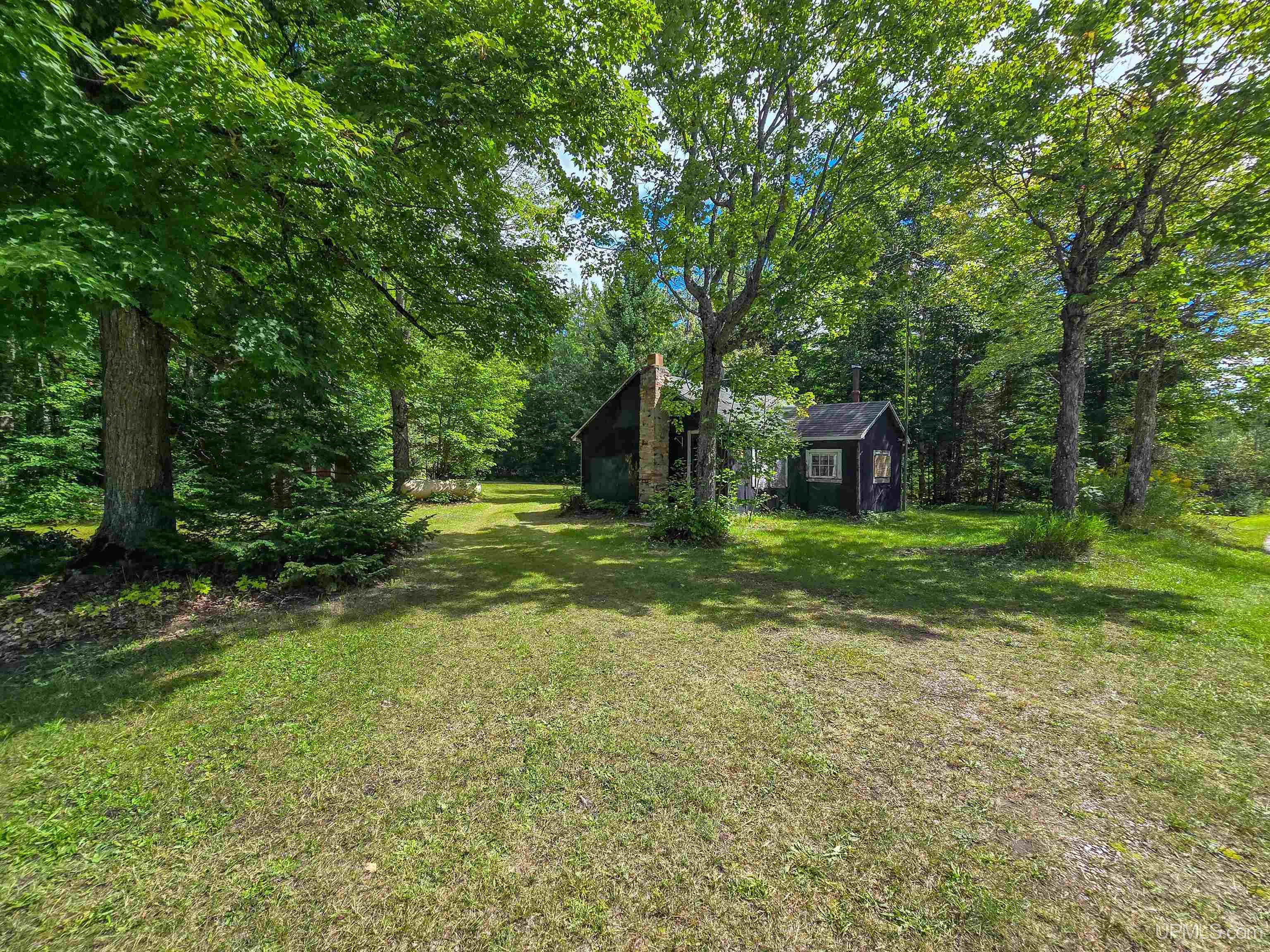 9962 Graves Road Manistique, MI 49854 - Photo 18 of 32 Gallery Image 18
