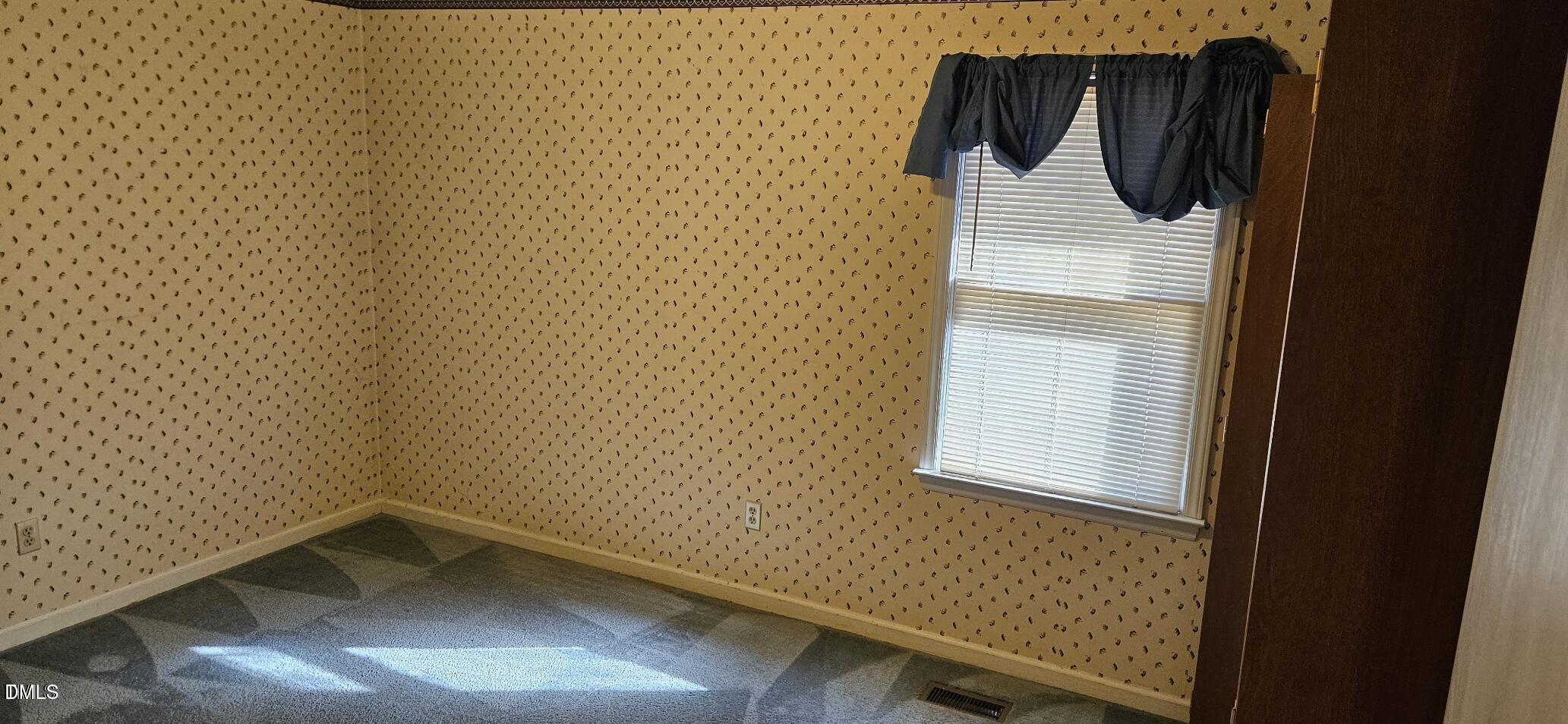 319 Davis Road Hillsborough, NC 27278 - Photo 13 of 20 20250313165753072618000000-o