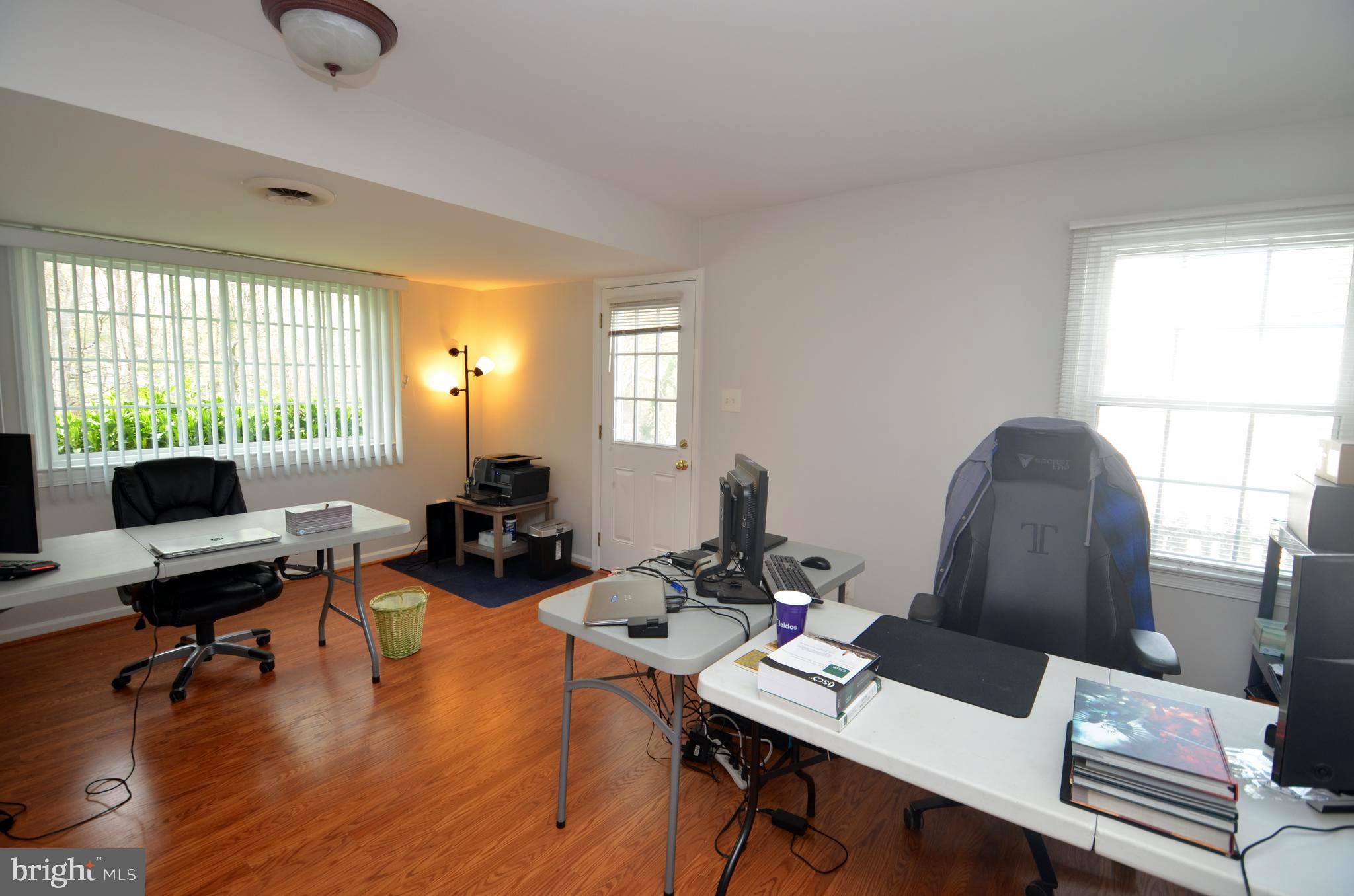 6302 Glenbard Road Burke, VA 22015 - Photo 12 of 26 Gallery Image 12
