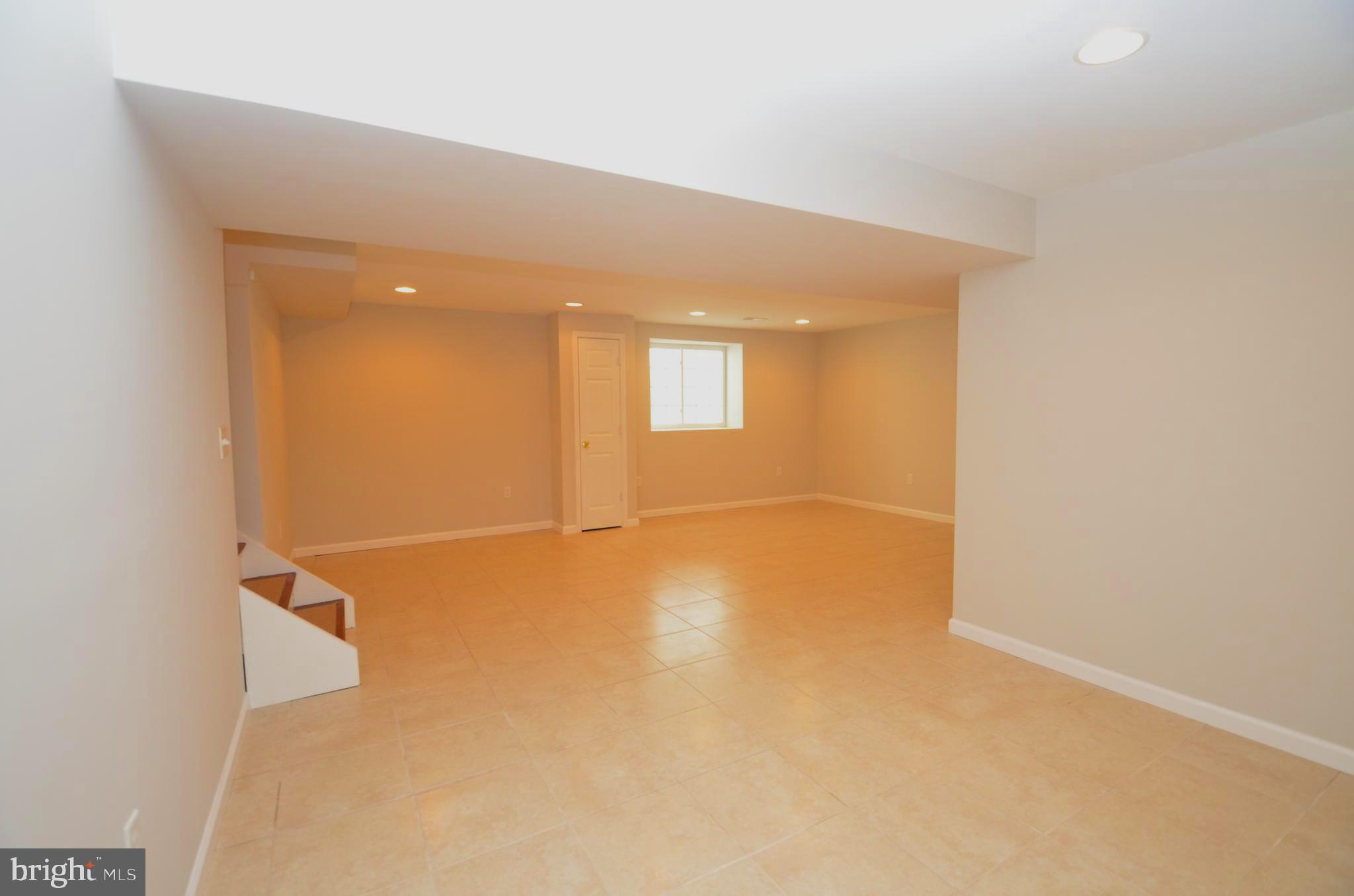6302 Glenbard Road Burke, VA 22015 - Photo 22 of 26 Gallery Image 22