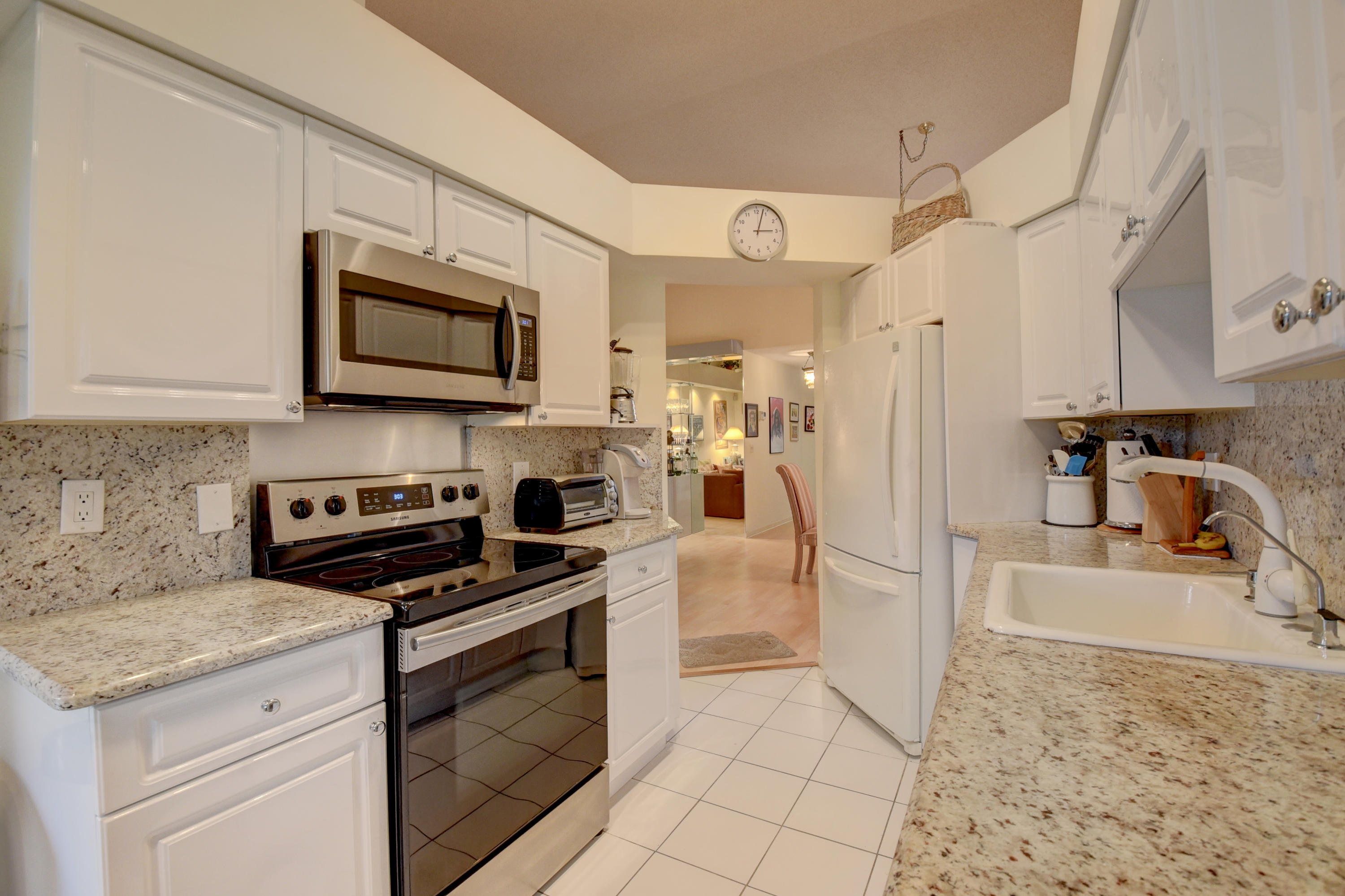 STAINLESS STEEL APPLIANCES