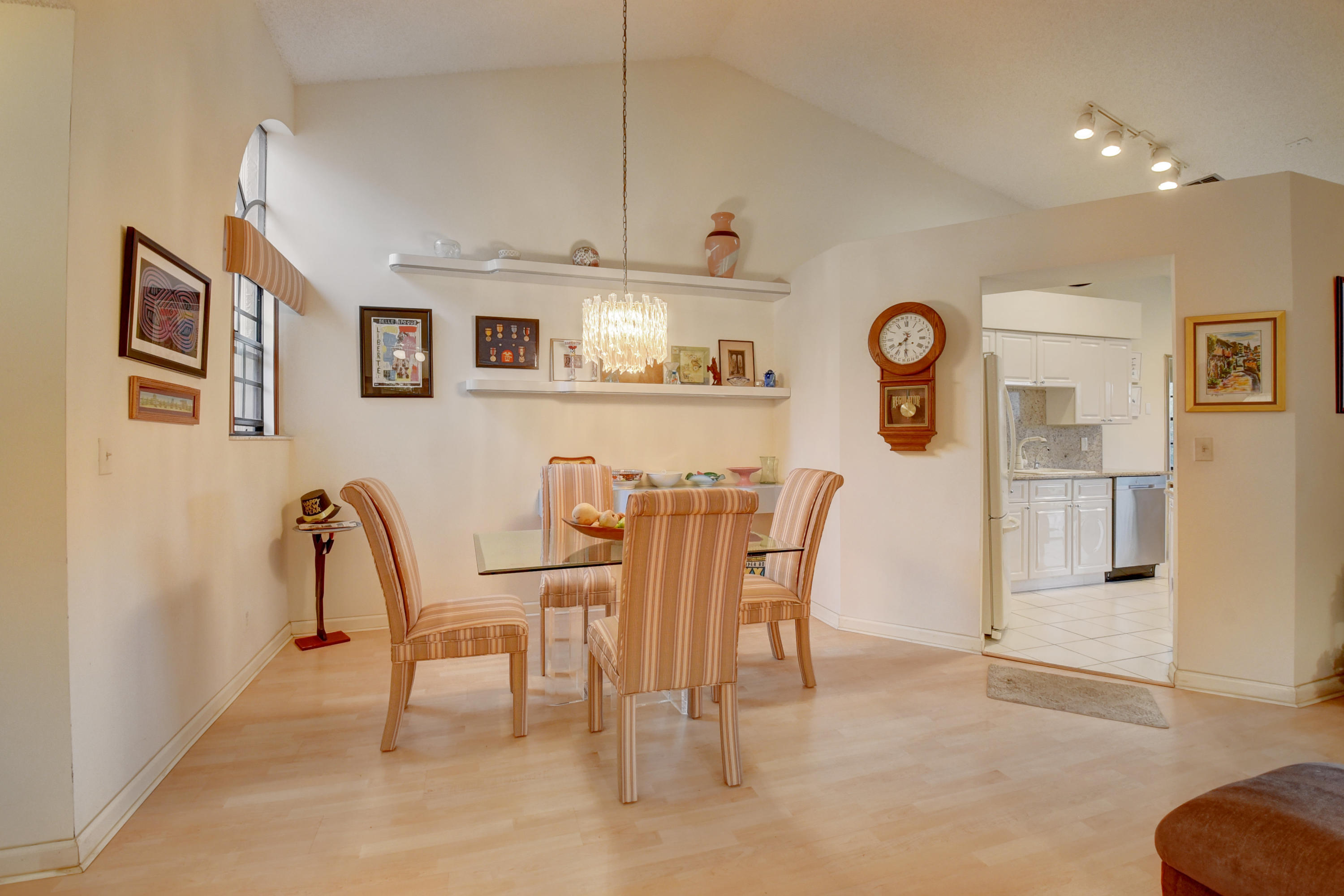 17380 Boca Club Boulevard, Unit 307 Boca Raton, FL 33487 - Photo 13 of 28 DINING AREA