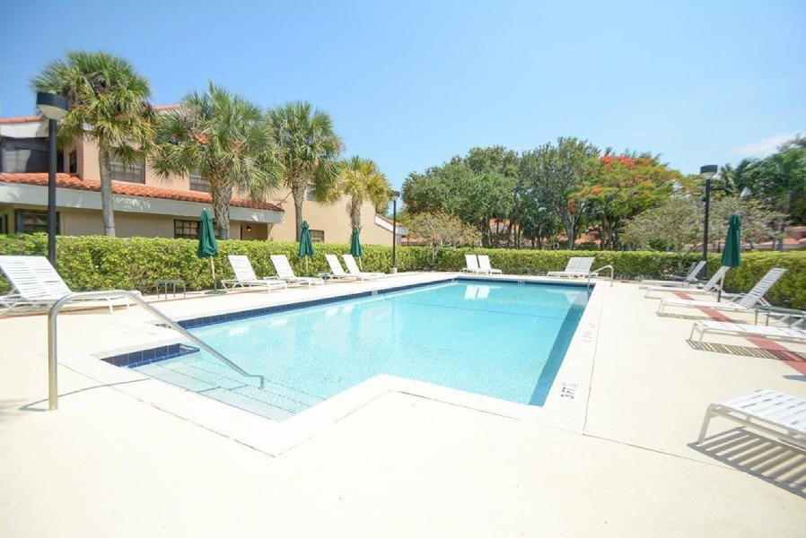 17380 Boca Club Boulevard, Unit 307 Boca Raton, FL 33487 - Photo 28 of 28 FAIRWAYS COMMU ITY POOL
