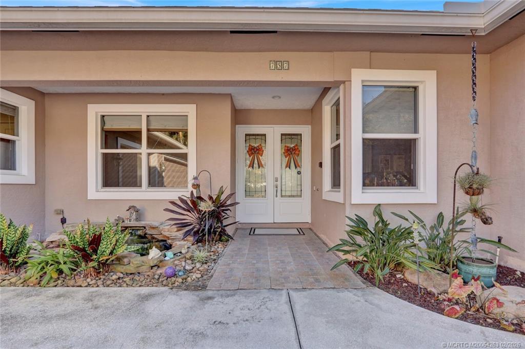 757 Southeast Ashley Oaks Way Stuart, FL 34997 - Photo 4 of 59