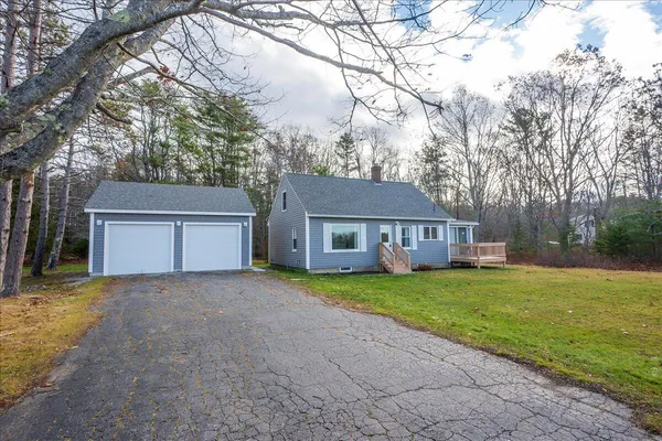 $480,000 | 524 Back Cove, Waldoboro, ME 04572