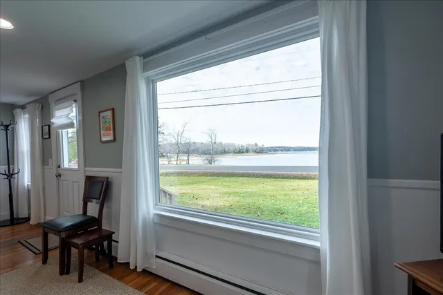 $479,000 | 524 Back Cove, Waldoboro, ME 04572