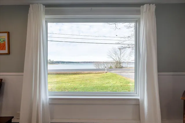 $479,000 | 524 Back Cove, Waldoboro, ME 04572