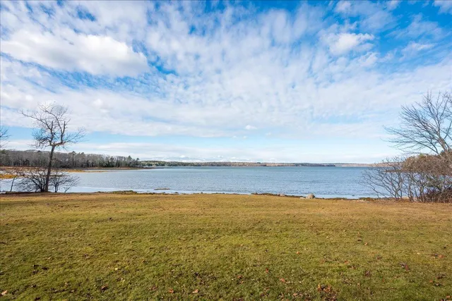 $479,000 | 524 Back Cove, Waldoboro, ME 04572