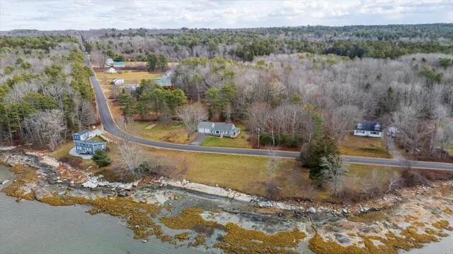 $479,000 | 524 Back Cove, Waldoboro, ME 04572
