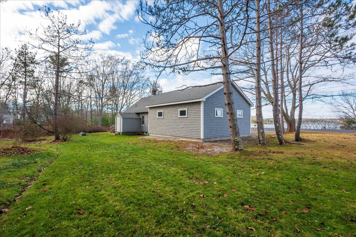 524 Back Cove Waldoboro, ME 04572 - Photo 6 of 61 47-524 Back Cove-102