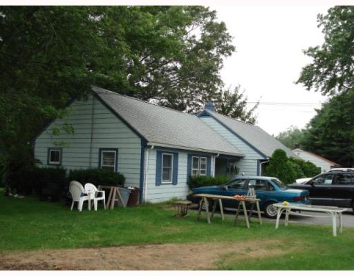 604 County Road Barrington, RI 02806 - Photo 1 of 4 Exterior Front.