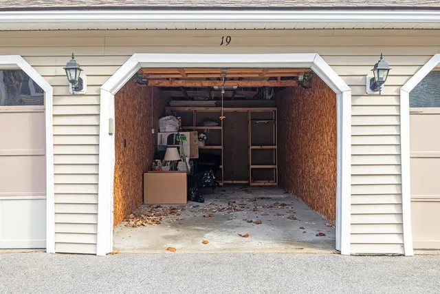 $375,000 | 56 Durham Road, Unit 19, Dover, NH 03820