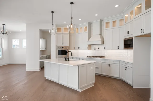 $1,199,999 | 1439 Chatham Hills Boulevard, Westfield, IN 46074