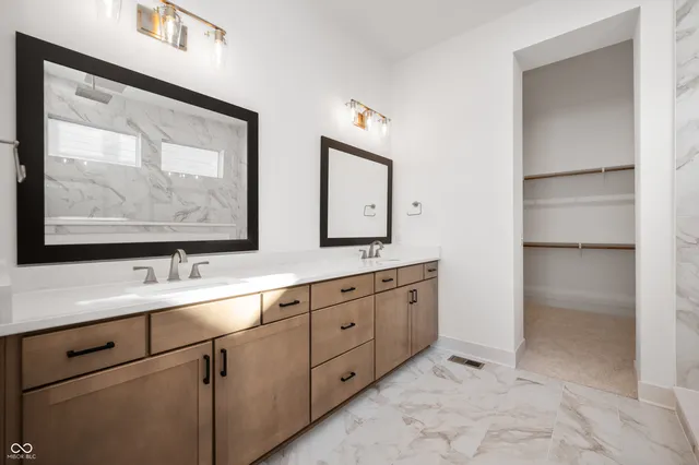 $1,199,999 | 1439 Chatham Hills Boulevard, Westfield, IN 46074