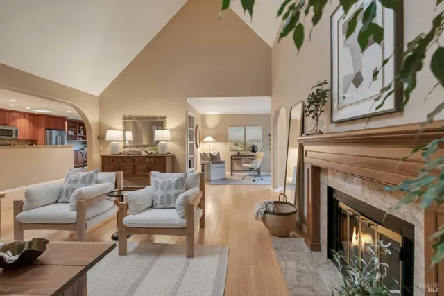 $925,000 | 327 Buttercup Court, Sonoma, CA 95476