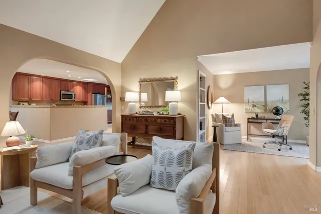 $925,000 | 327 Buttercup Court, Sonoma, CA 95476