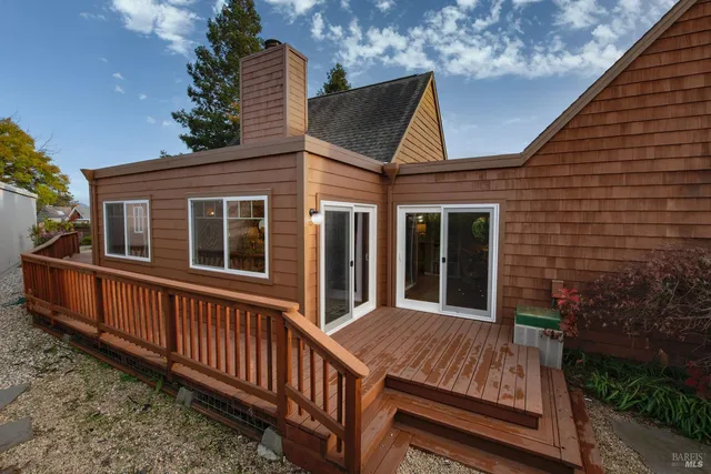 $925,000 | 327 Buttercup Court, Sonoma, CA 95476