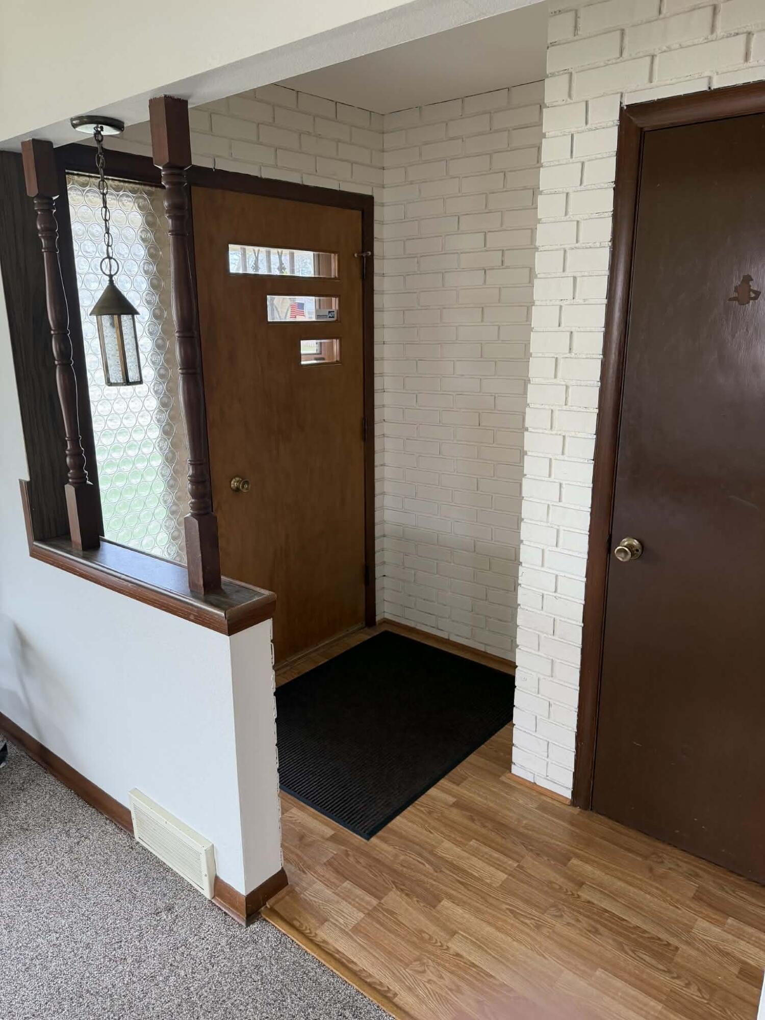 3904 Wilshire Drive Racine, WI 53402 - Photo 14 of 38 5dfe1fce-83b1-4daa-aa1b-4dd0da495240