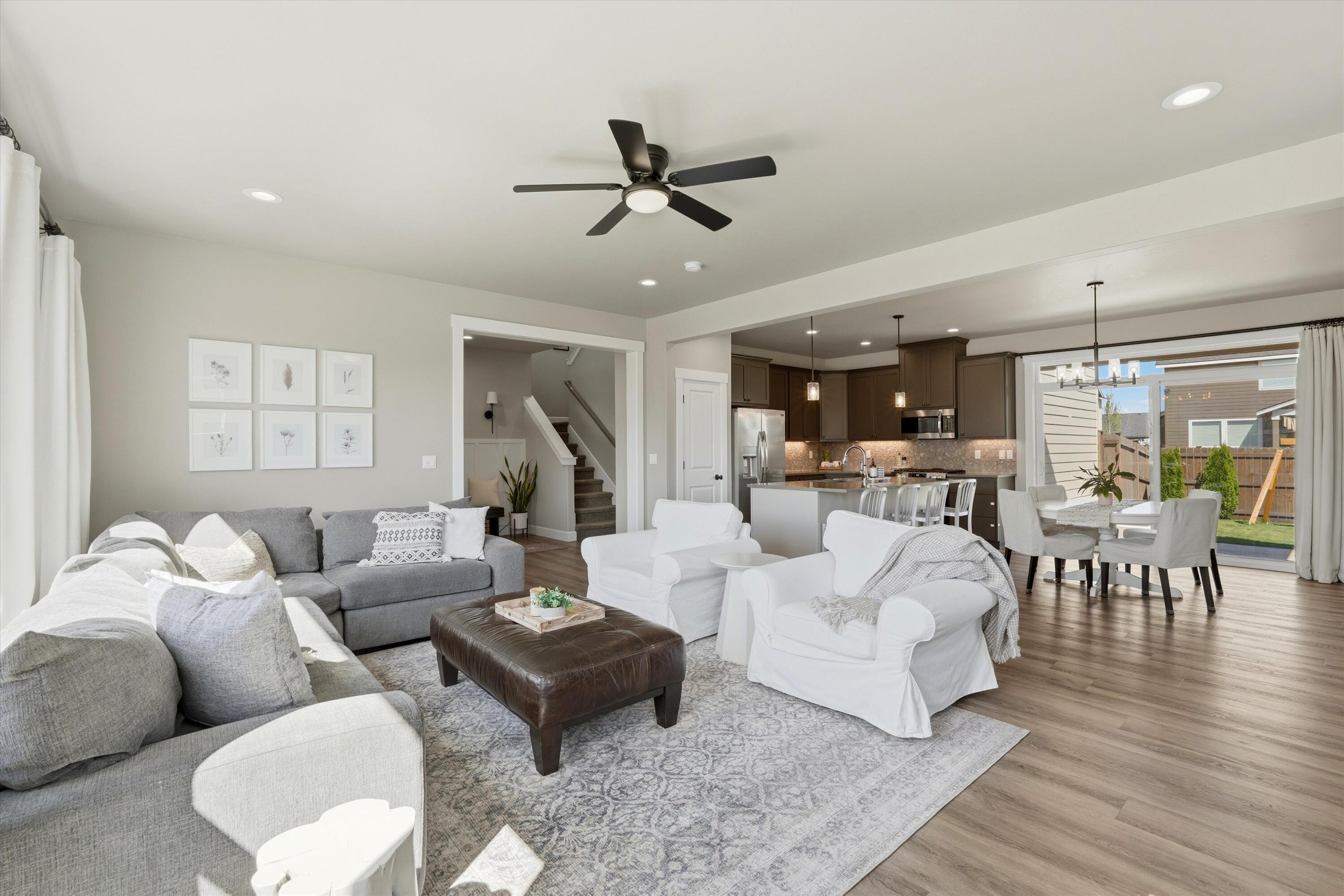 748 Northwest 27th Street Redmond, OR 97756 - Photo 10 of 41 Open Concept