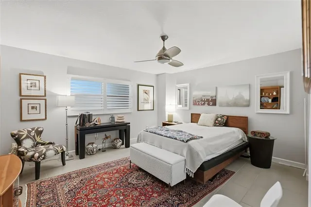 $655,000 | 700 Beach Drive Northeast, Unit 302, St. Petersburg, FL 33701