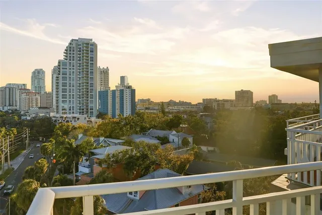 $655,000 | 700 Beach Drive Northeast, Unit 302, St. Petersburg, FL 33701