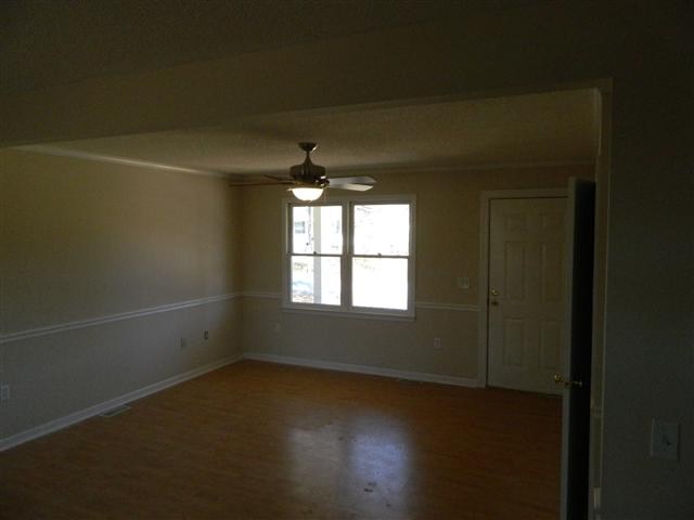 410 Fox Valley Road Anderson, SC 29621 - Photo 4 of 7