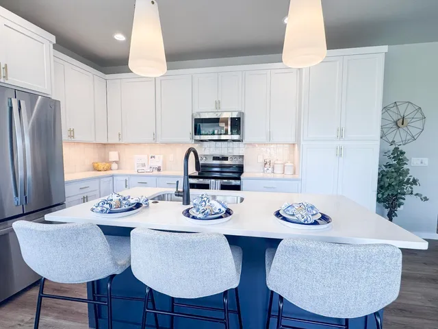 $574,900 | 5216 Inspiration, Fitchburg, WI 53711