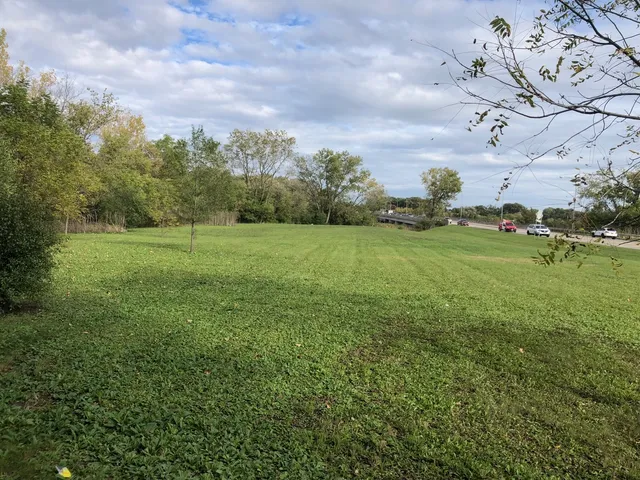 a view of an outdoor space and a yard
