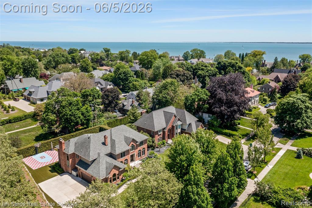 910 Edgemont Park Grosse Pointe, MI 48230 - Photo 3 of 56