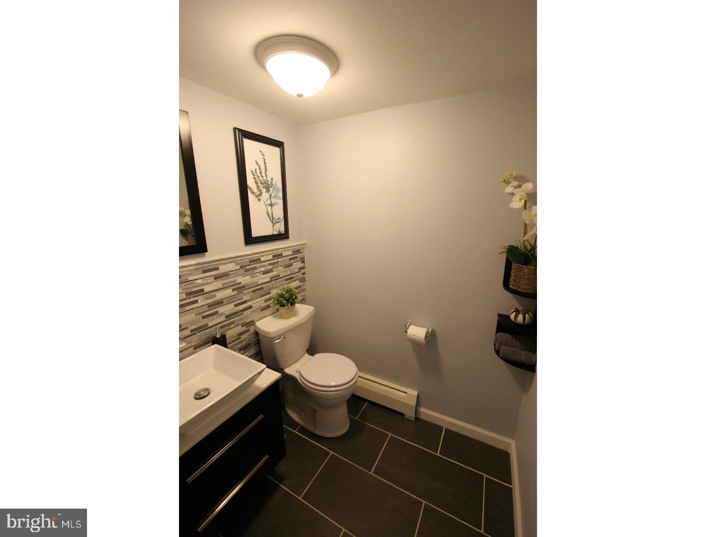 131 Hill Church Road Spring City, PA 19475 - Photo 11 of 25 Half Bath