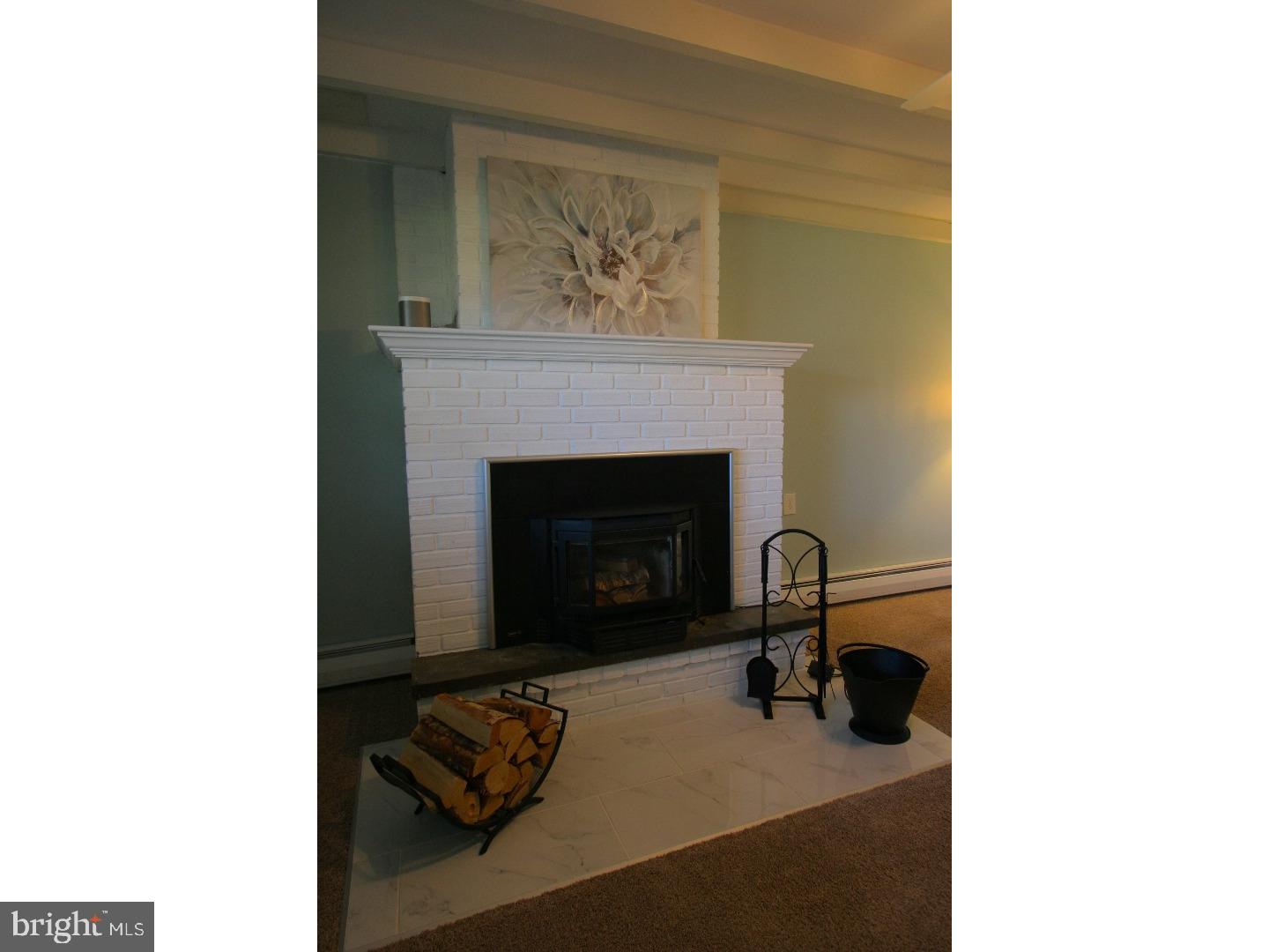 131 Hill Church Road Spring City, PA 19475 - Photo 13 of 25 Family Room