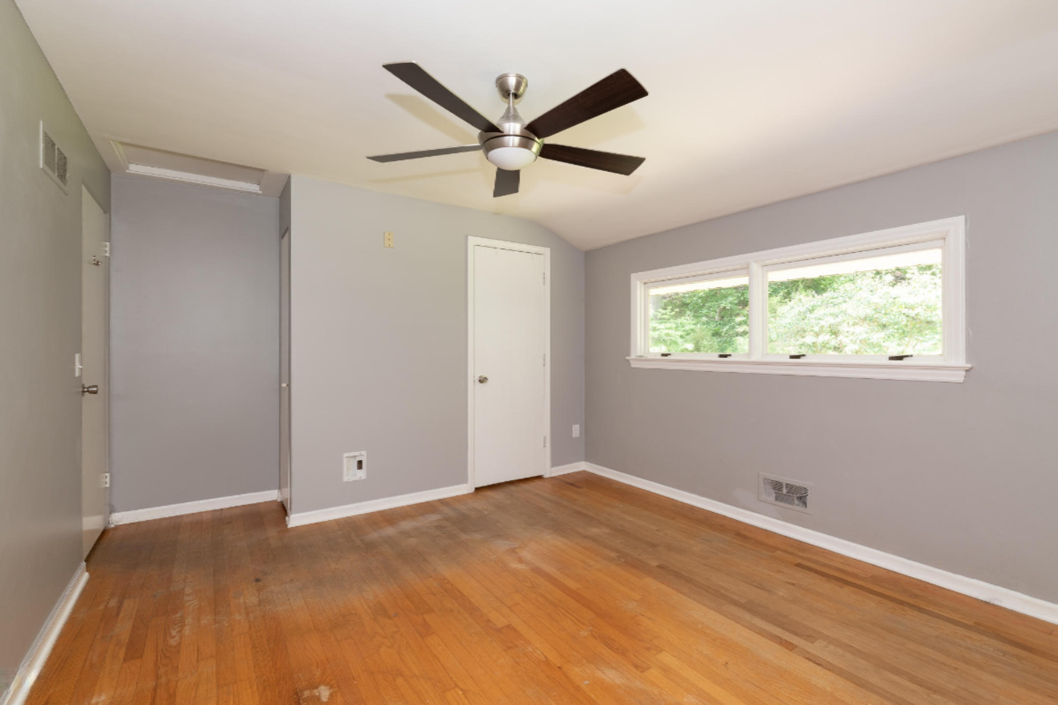 2420 Angling Road Kalamazoo, MI 49008 - Photo 24 of 57 2420 Angling-24