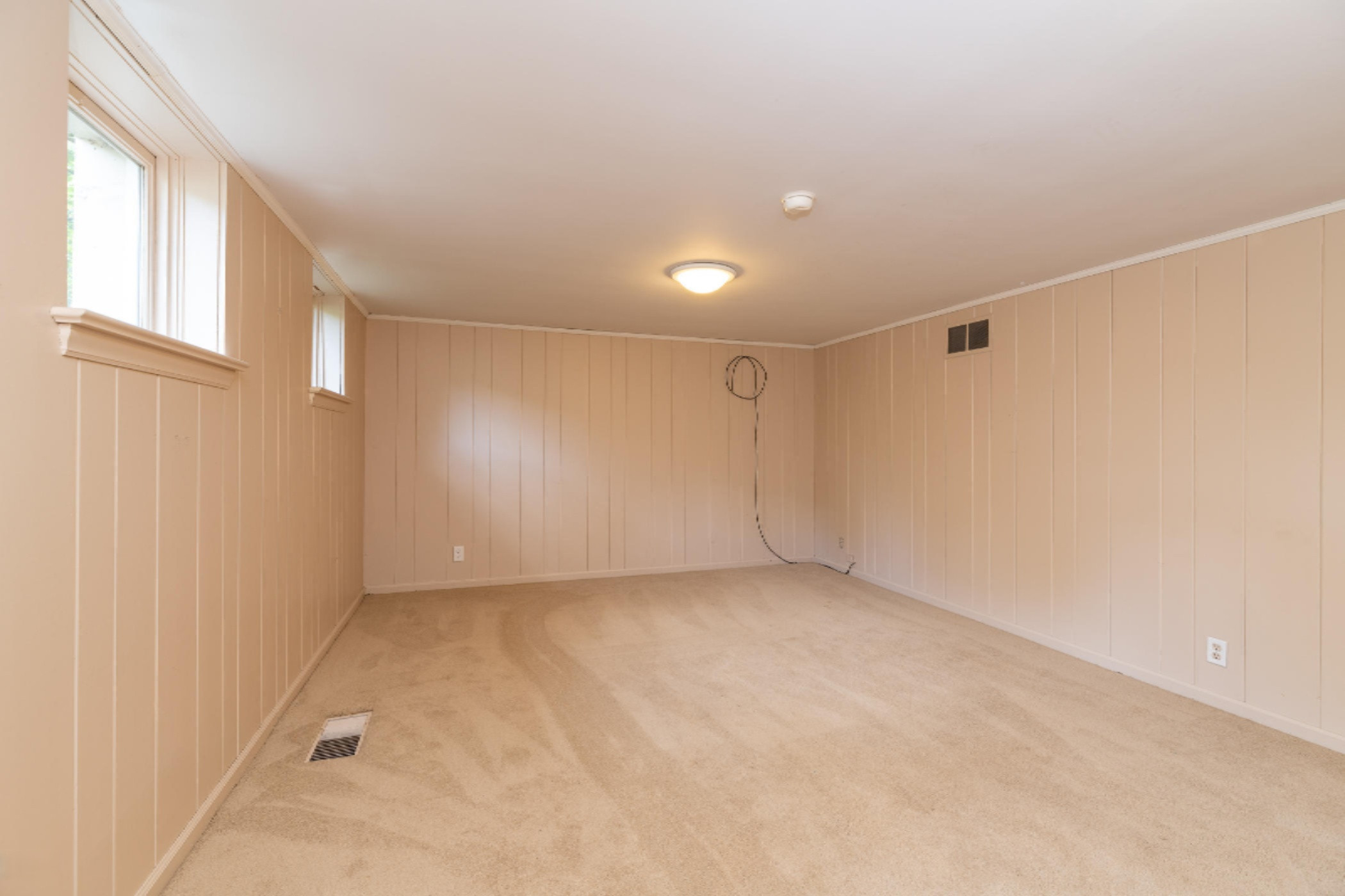 2420 Angling Road Kalamazoo, MI 49008 - Photo 29 of 57 2420 Angling-29