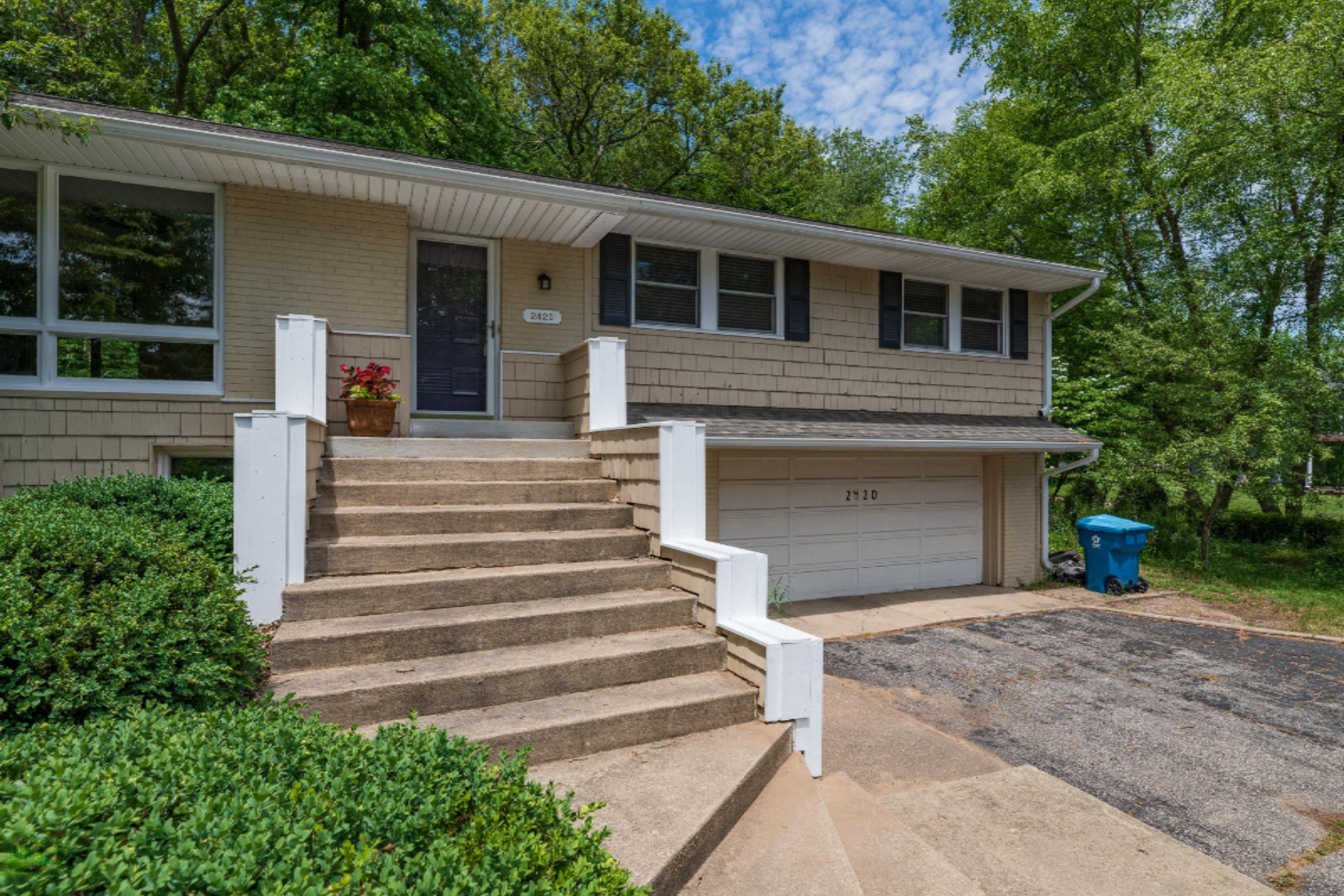 2420 Angling Road Kalamazoo, MI 49008 - Photo 41 of 57 2420 Angling-41