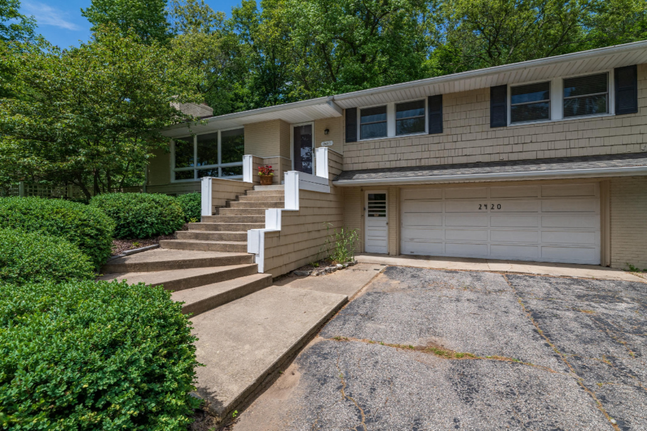 2420 Angling Road Kalamazoo, MI 49008 - Photo 43 of 57 2420 Angling-43