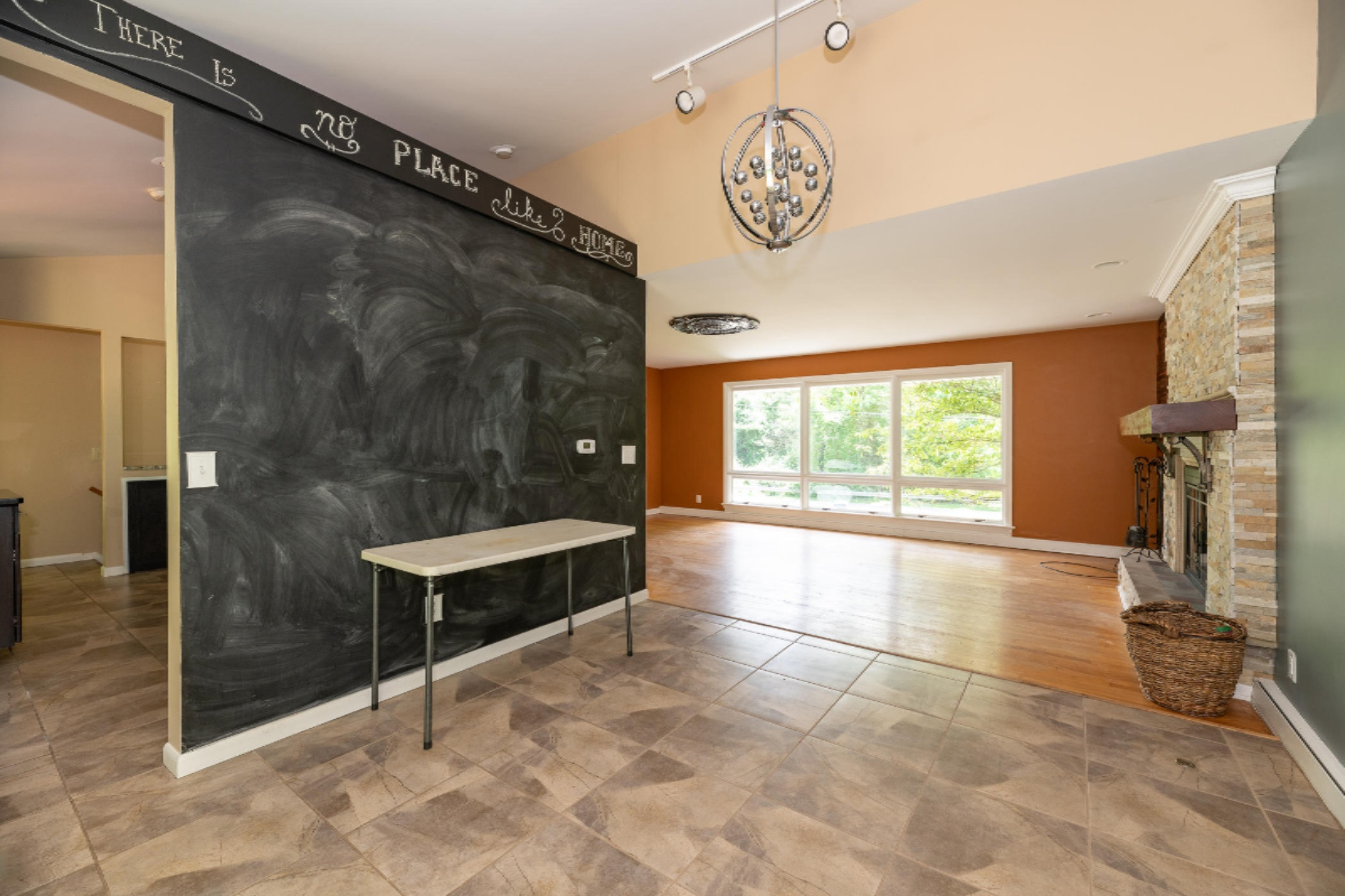 2420 Angling Road Kalamazoo, MI 49008 - Photo 10 of 57 2420 Angling-10