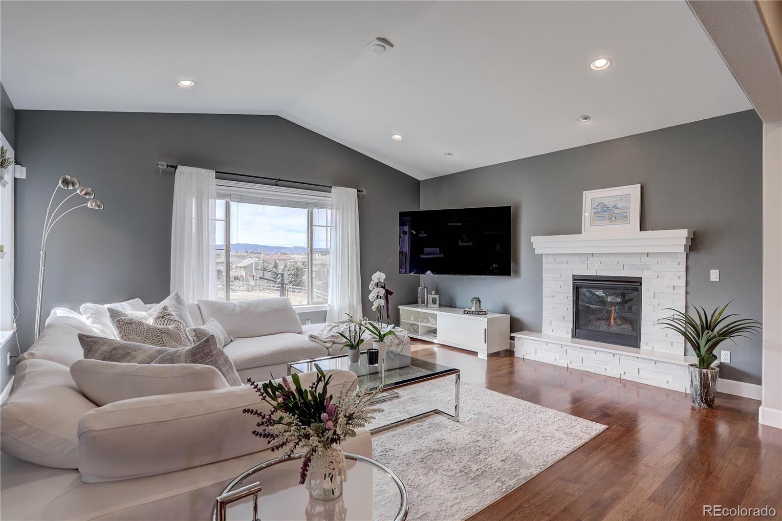 10615 Sundial Rim Road Highlands Ranch, CO 80126 - Photo 15 of 40