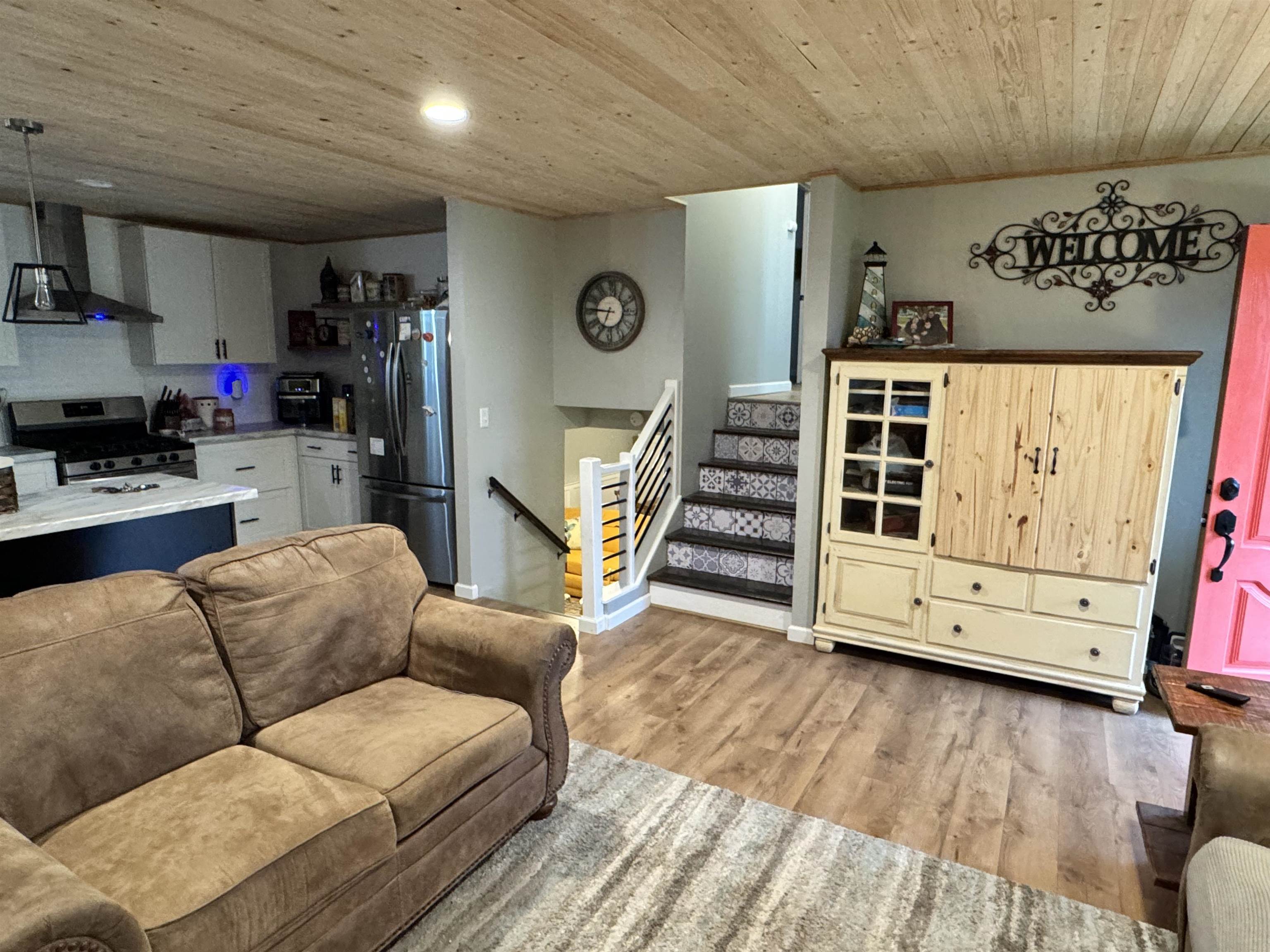 5355 West Vienna Road Clio, MI 48420 - Photo 4 of 40