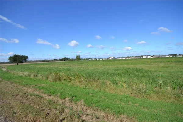 $850,000 | 0 Beau Place Estates Place, Des Allemands, LA 70030