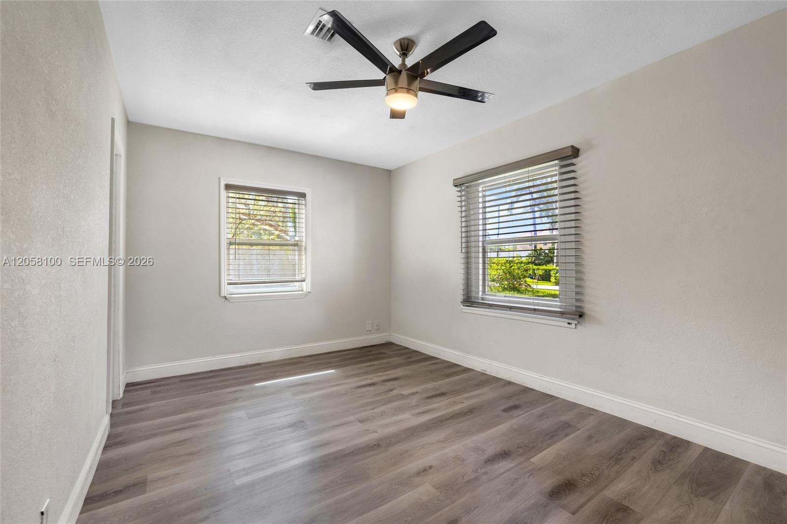 3405 Robbins Road Pompano Beach, FL 33062 - Photo 45 of 71 Gallery Image 45