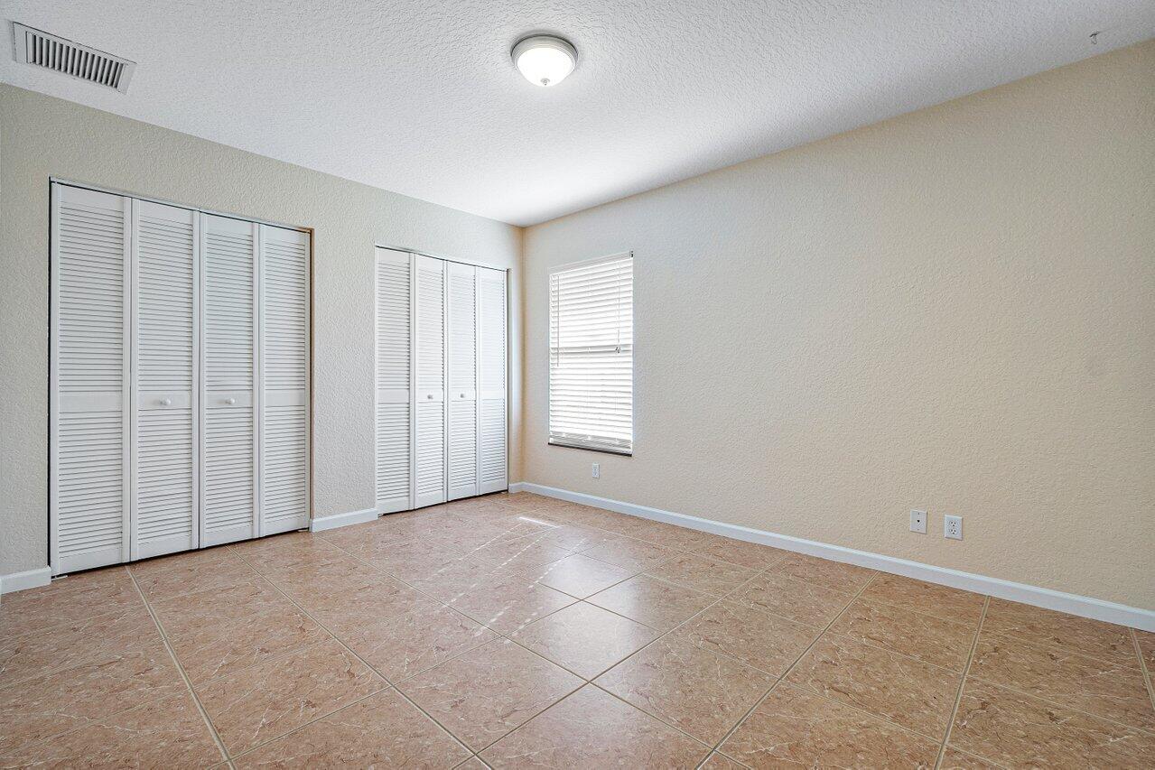 5592 1st Road Lake Worth, FL 33467 - Photo 18 of 22 018-55921stRoad-LakeWorth-FL-33467-SMALL