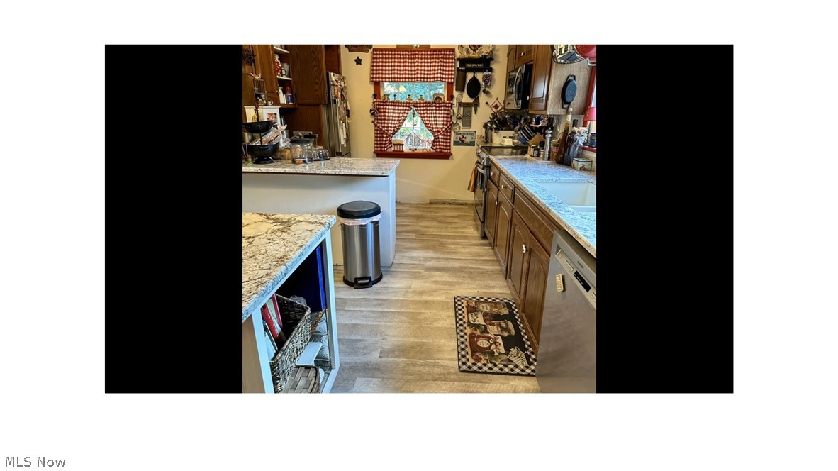 6795 Wadsworth Road Medina, OH 44256 - Photo 27 of 48