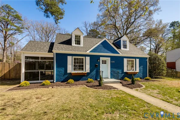 $699,000 | 1005 Willow Lawn Drive, Richmond, VA 23226