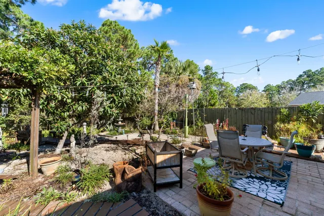 $350,000 | 6367 Heronwalk Drive, Gulf Breeze, FL 32563