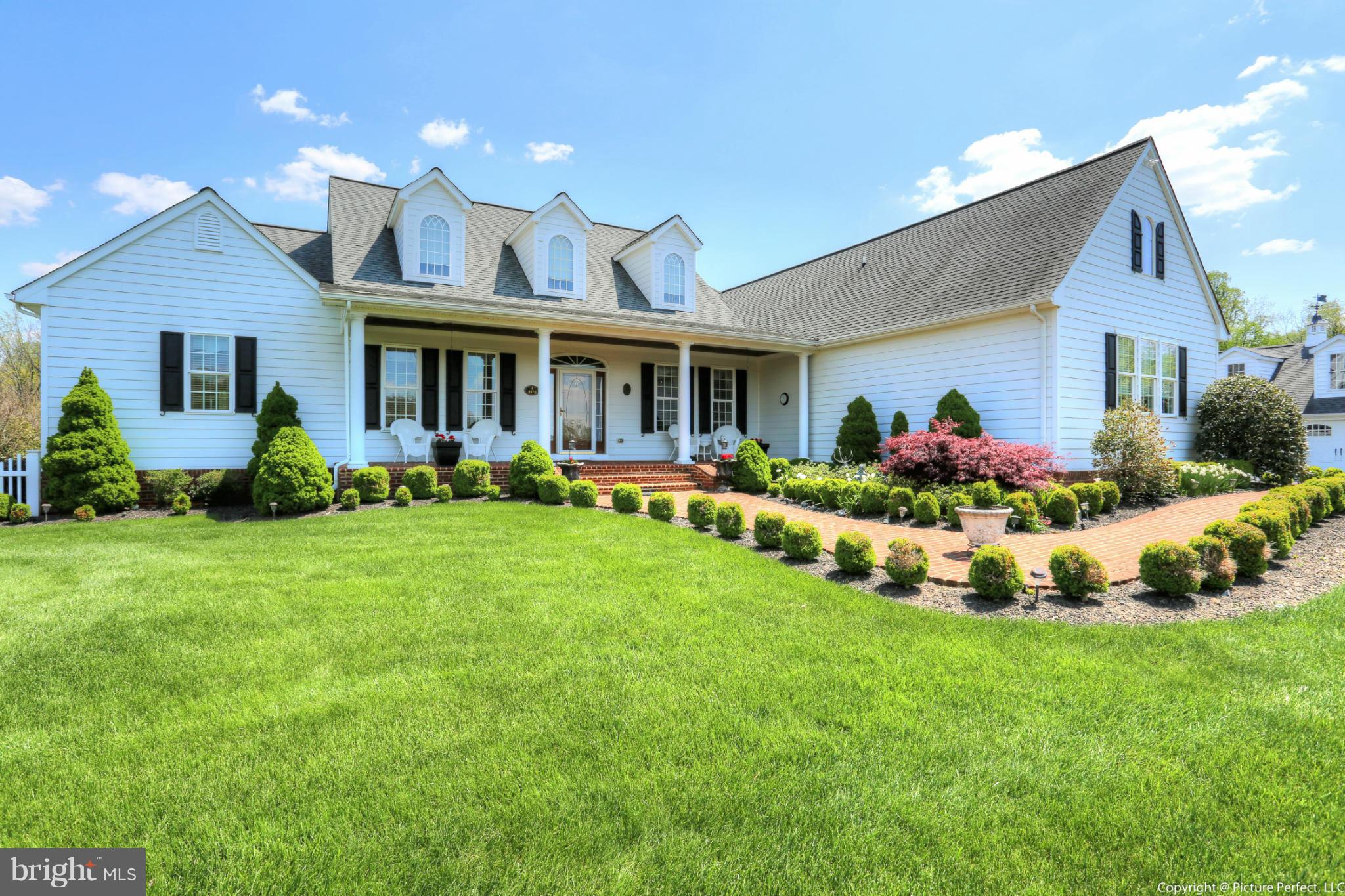 4175 Harrisville Road Mount Airy, MD 21771 - Photo 1 of 30 Exterior (Front)
