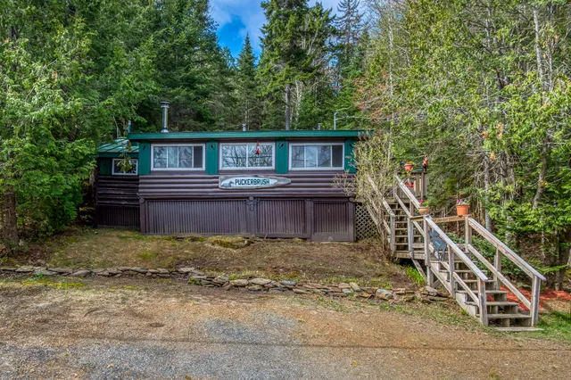 $399,000 | 120 South Shore Drive, Rangeley, ME 04970