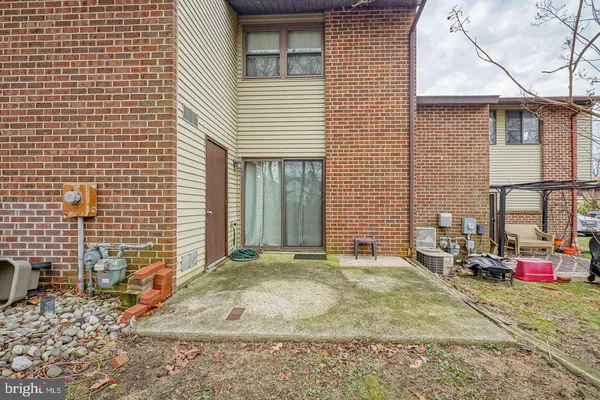 a view of a house with outdoor space