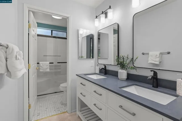 $599,000 | 2-2 Donegal Way, Martinez, CA 94553