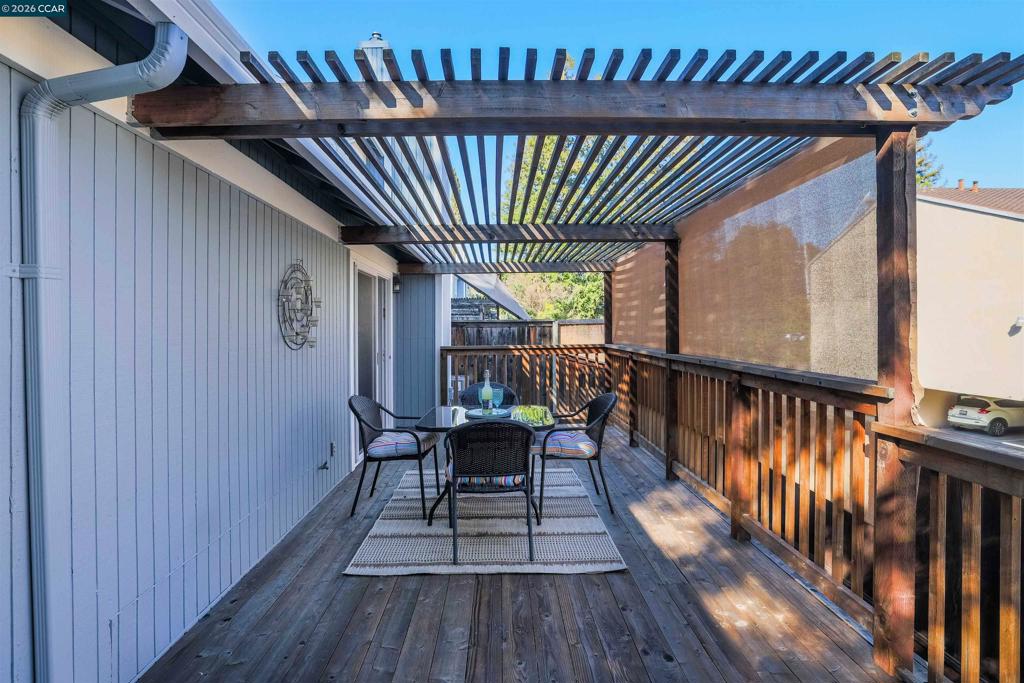 2-2 Donegal Way Martinez, CA 94553 - Photo 23 of 27 Back patio deck toward the side yard space