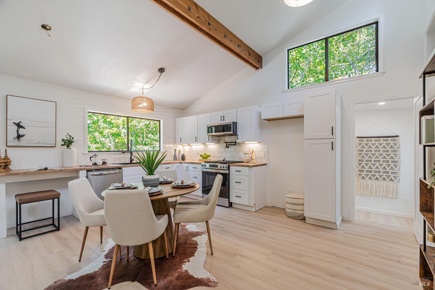 240 Vila Road Forestville, CA 95436 - Photo 11 of 38 Brand New Kitchen!